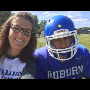 Meet your Posher, Whitney